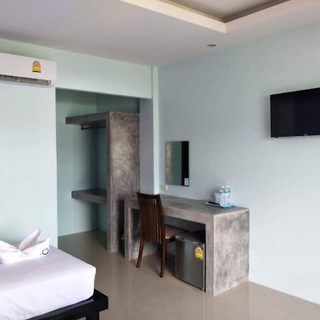 The Aireen Hotel Ao Nang Exterior photo