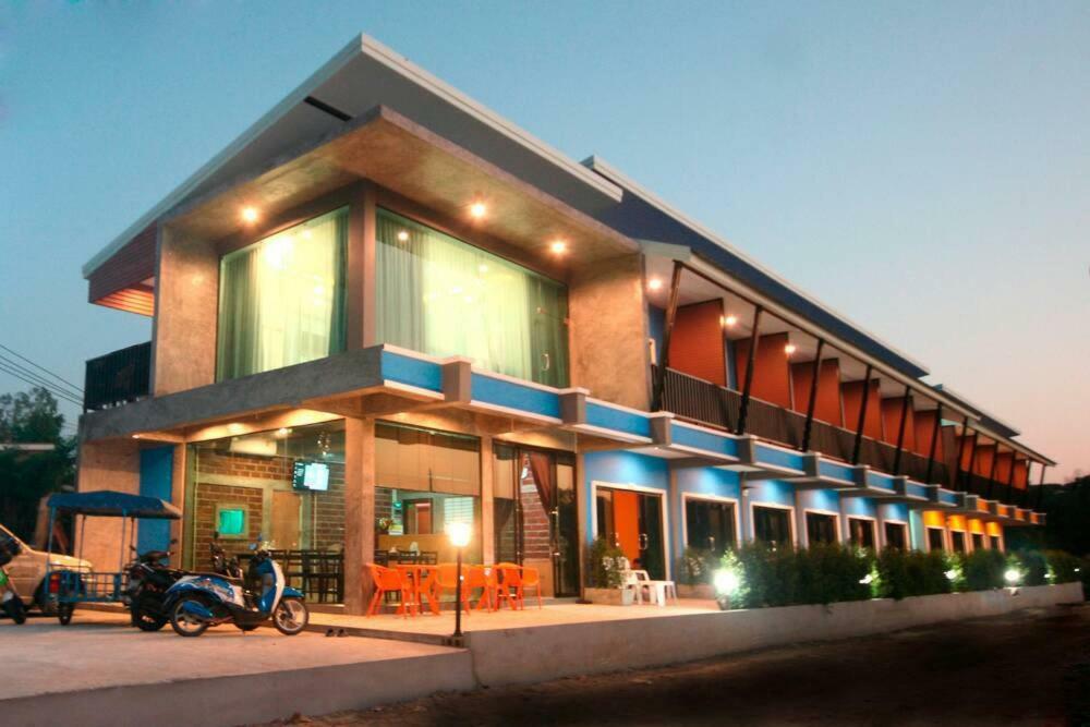 The Aireen Hotel Ao Nang Exterior photo